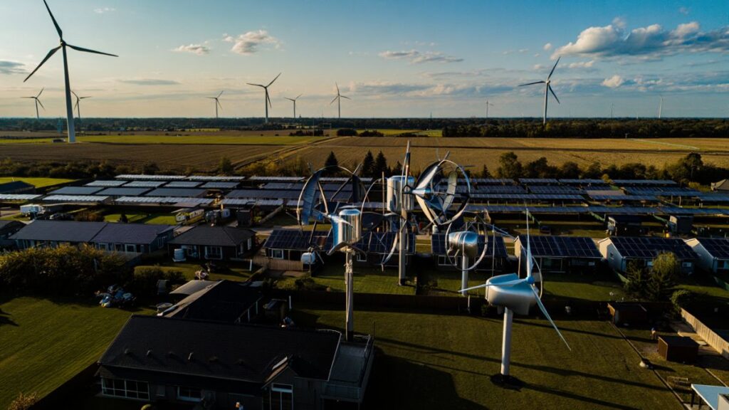 Diffenet types of wind turbine working on USA homes and farms working 