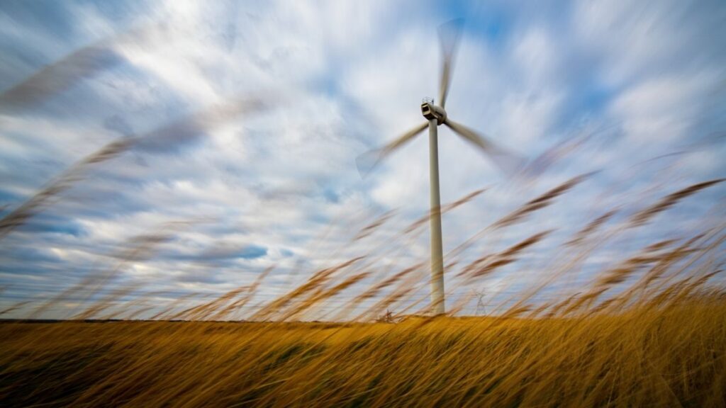 Diagram showing wind speed effect on turbine power output